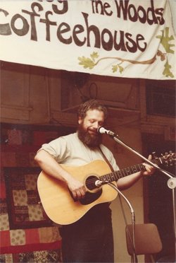Art playing at the Hog about 1978